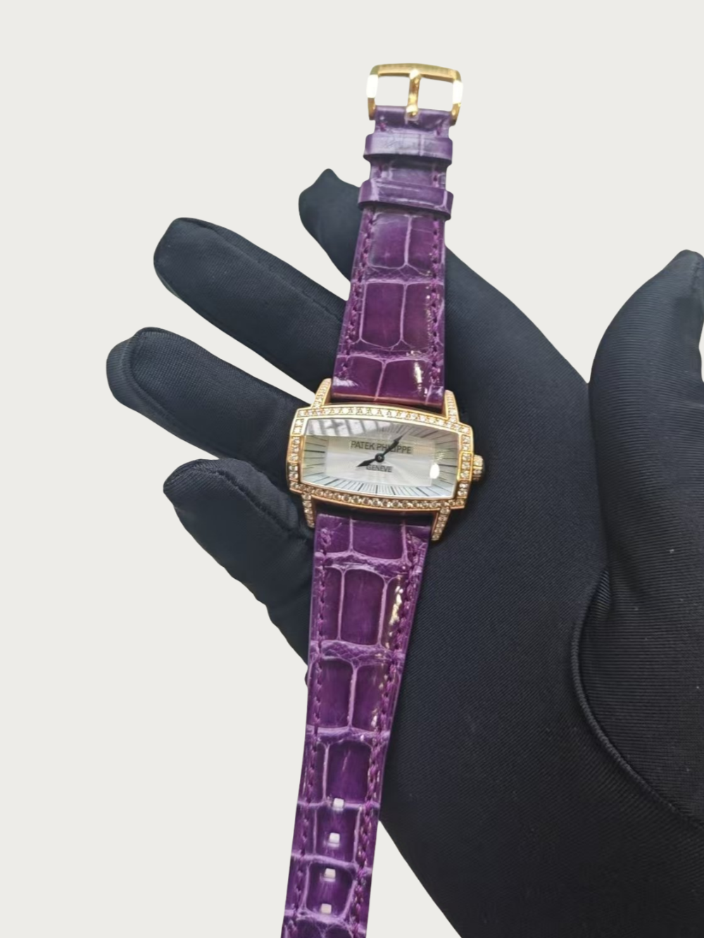 Patek Philippe 4981 18K Yelloow Gold - Image 3